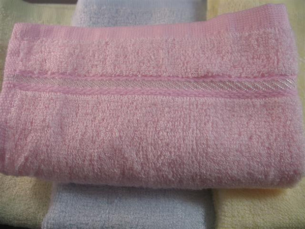Eco-friendly bamboo fiber towel 10.5x10.5 (light pink)