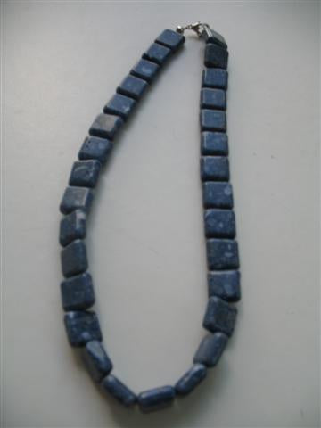 Navy Blue Coral Necklace (Square)
