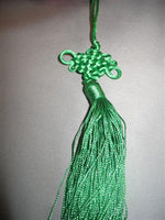 Hanging Lucky Knot with Tassel (Green)