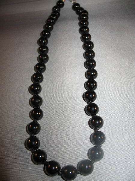 Agate Necklace (Black)