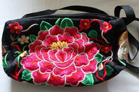 Yunnan Style Purse w/ Embroidery of Flowers (Red)