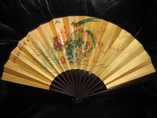 Classic Hand Crafted Fan (Fu Gui Hua Kai)